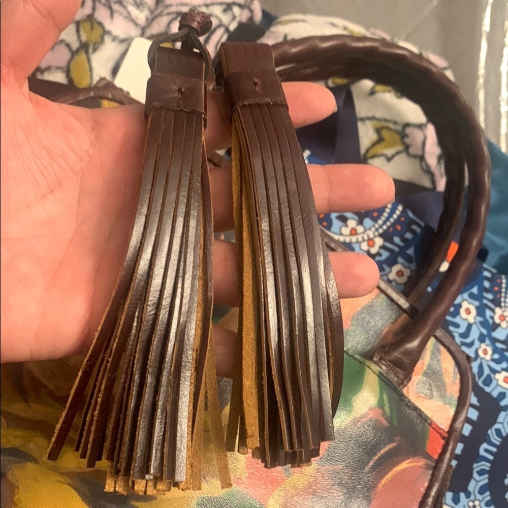PATRICIA NASH Brown Structured Satchel with Dark Handles and Tassel NEOT - Picture 13 of 16